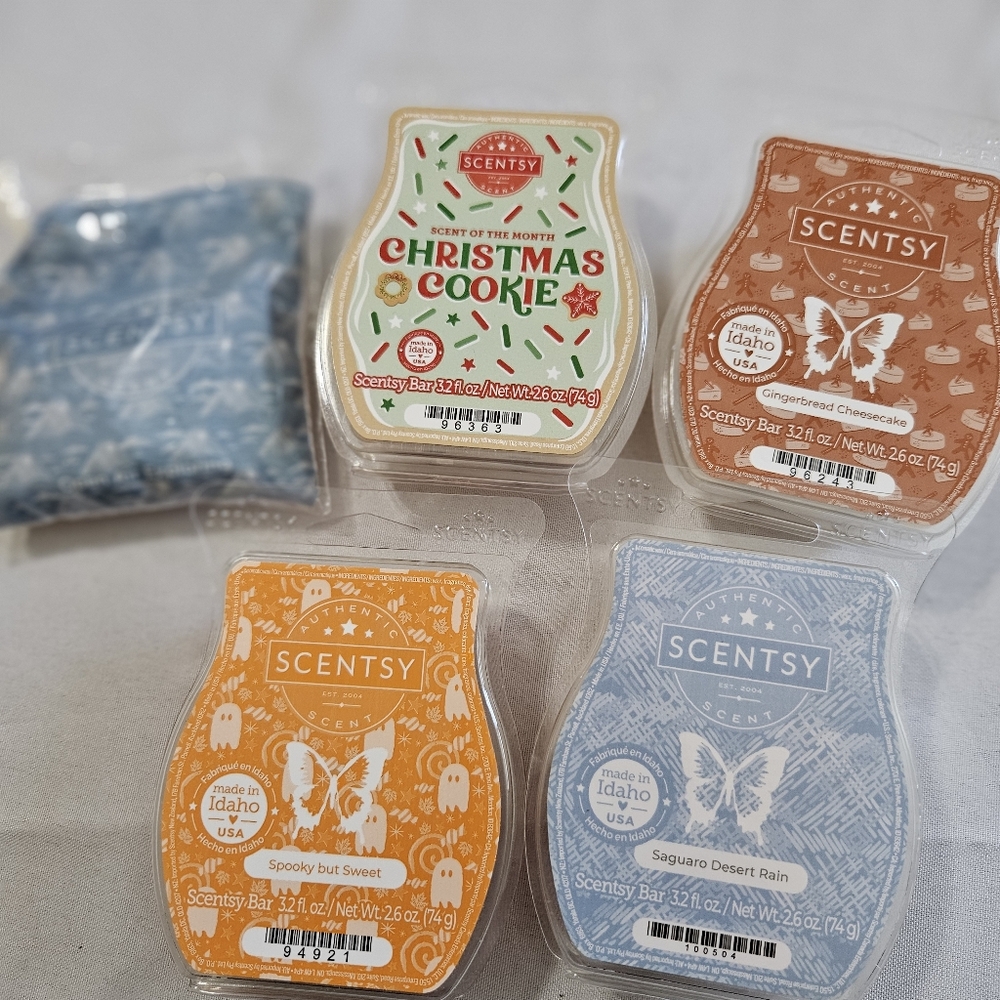 Scentsy - 4 Wax Bars, 1 Scent Pak
